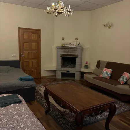 Antique Aparment In Old Town تالين